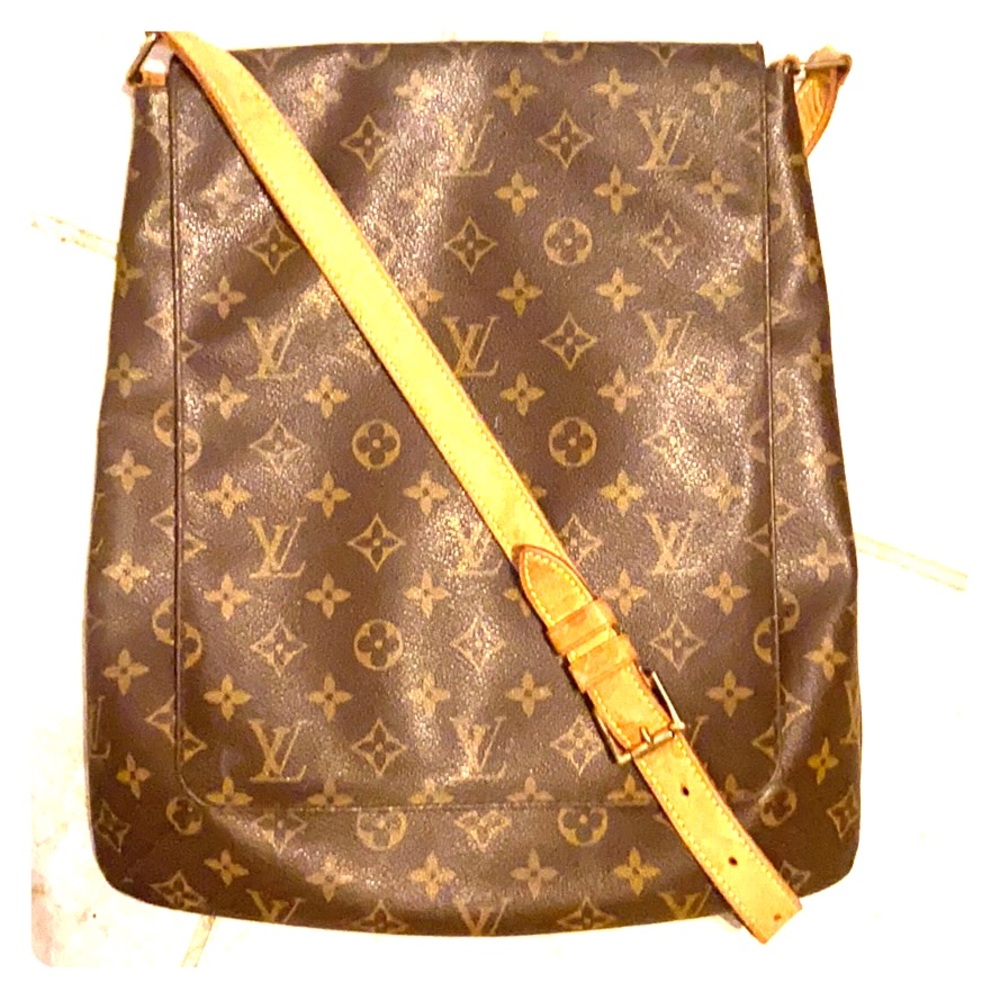 LOUIS VUITTON Musette Salsa Crossbody Shoulder Bag